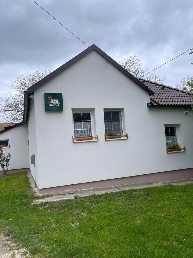 Hidlab Apartman Kimle Bagian luar foto